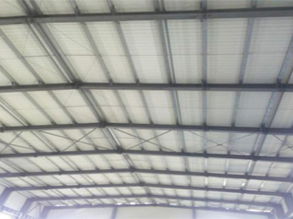 Chapas para techos y paneles para paredes de acero revestidos en PVC
